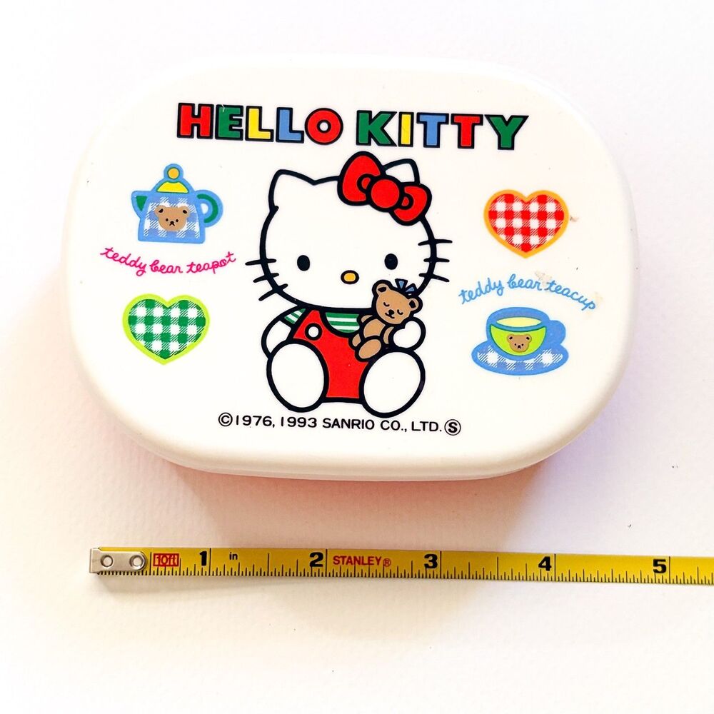 Vintage Hello Kitty Container Food Snacks Red White 1993 Made in Japan Good Cond - Picture 2 of 6